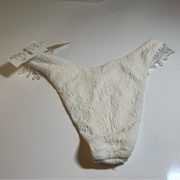 Devor Windsor Bottom - Picture 10 of 12